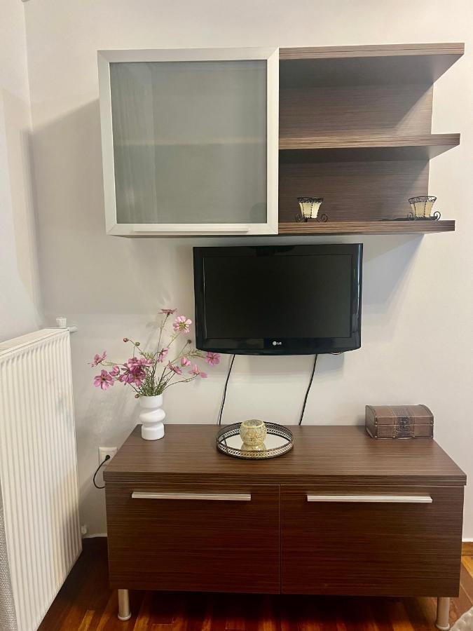 Elegant Downtown Retreat Apartment กาลามาตา ภายนอก รูปภาพ